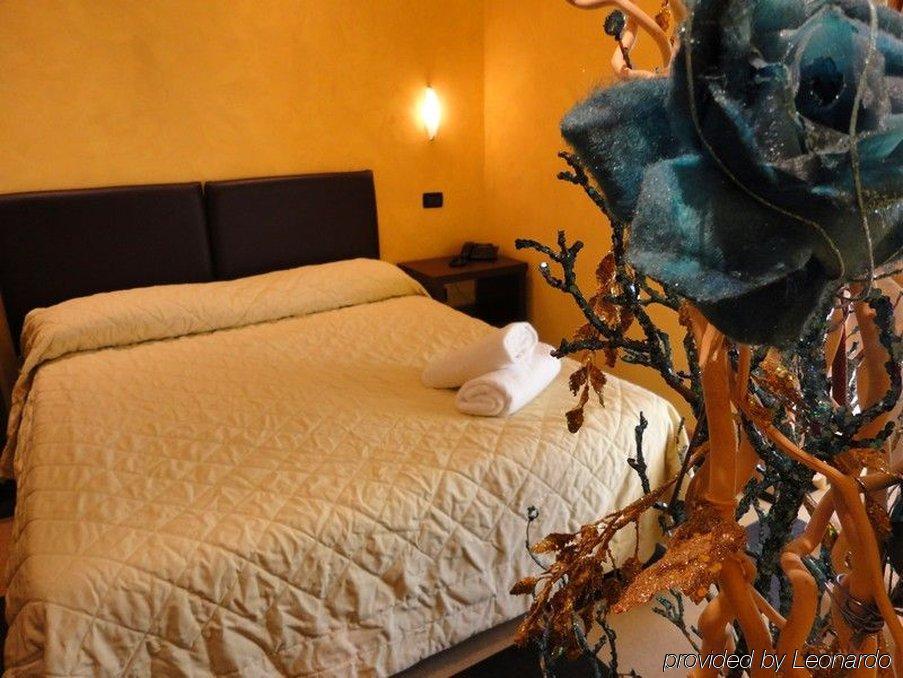 Memole Inn Sanremo Phòng bức ảnh